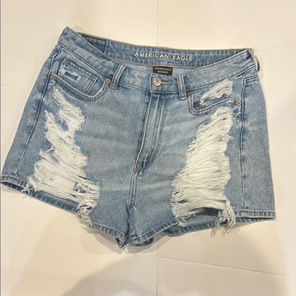 American Eagle Outfitters Women's Distressed Denim Shorts - Light Blue